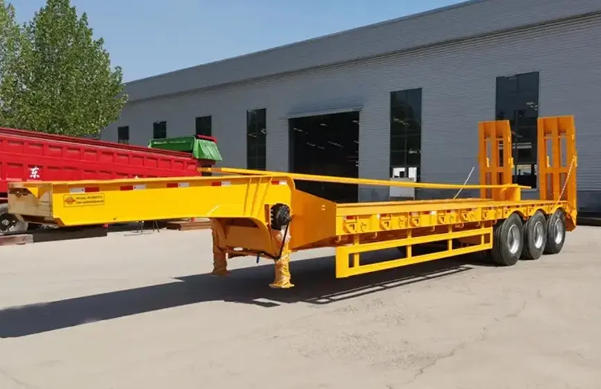 Sinotruk 3 Axle 50Ton Low Bed Trailer-1