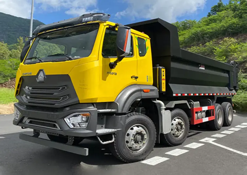 Sinotruk Howo Nx 8×4 Dump Truck (3)