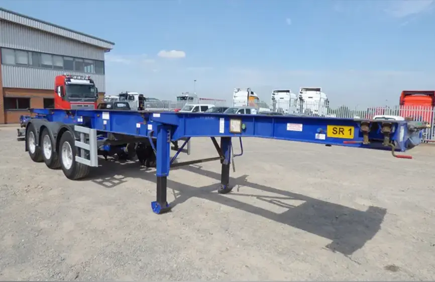 Sinotruk Shipping Container Lifting Equipment-1