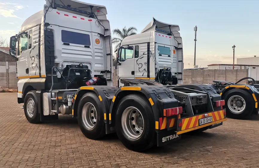 Sitrak C7H 6×4 540 Tractor Truck-2